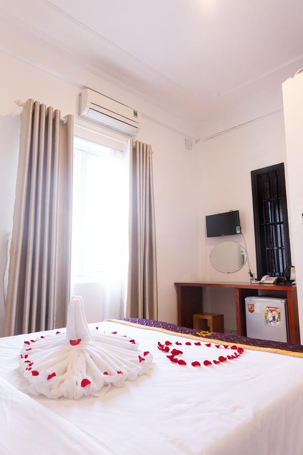 Ruby Bistro Hotel เว้ ภายนอก รูปภาพ