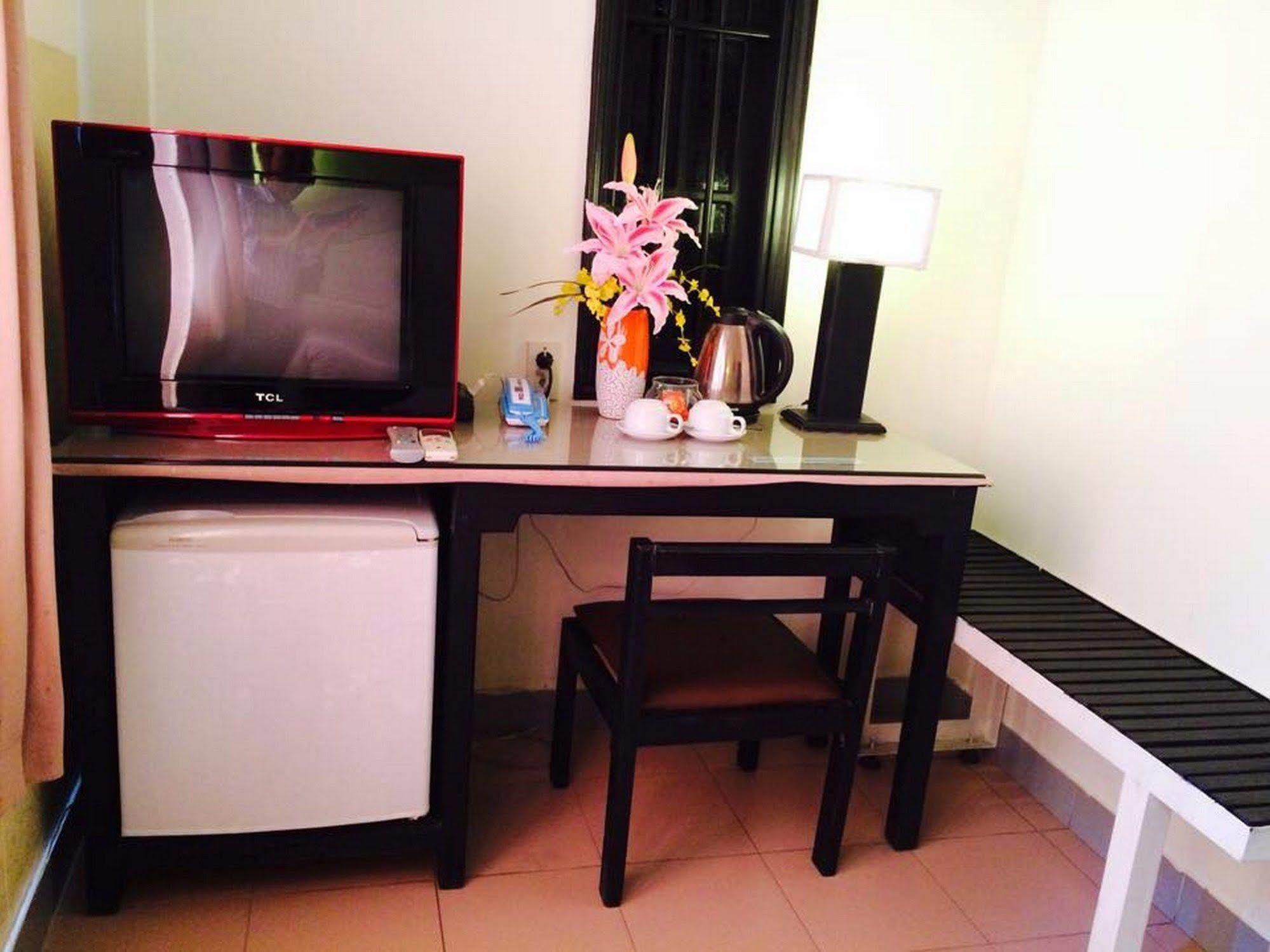 Ruby Bistro Hotel เว้ ภายนอก รูปภาพ
